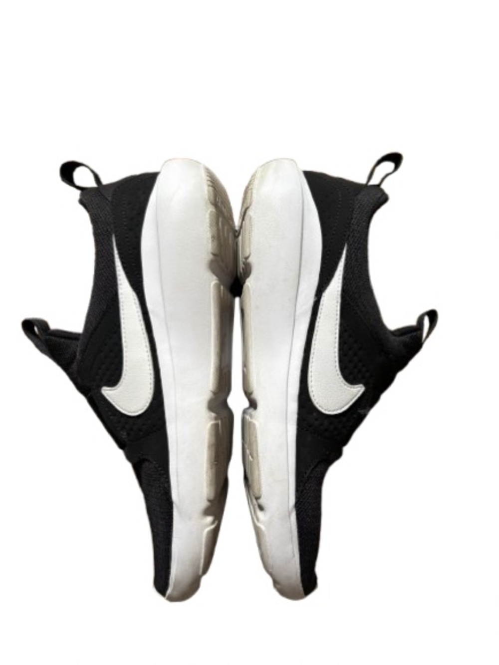 NIKE Black & White Slip-On Sneaker VG2 Women’s 10 Comfort Shoes Sneakers - Picture 3 of 11